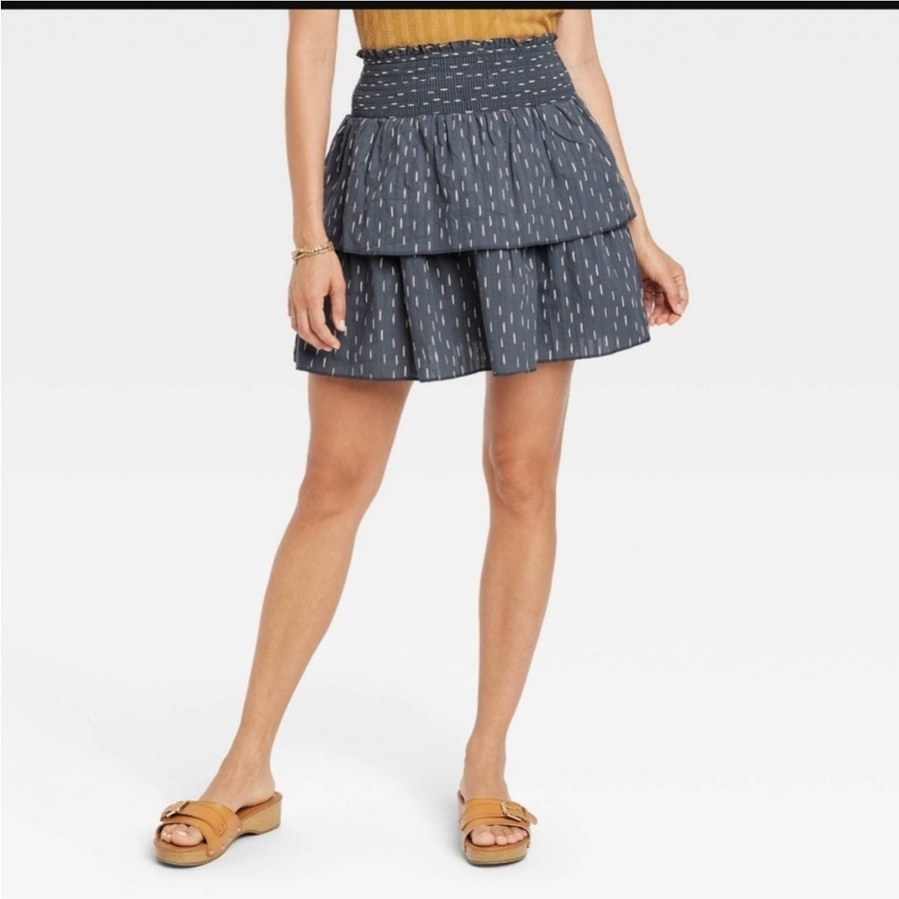 Universal Thread tiered skirt Size XXL